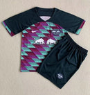 Kit especial infantil Leipzig 2023/24