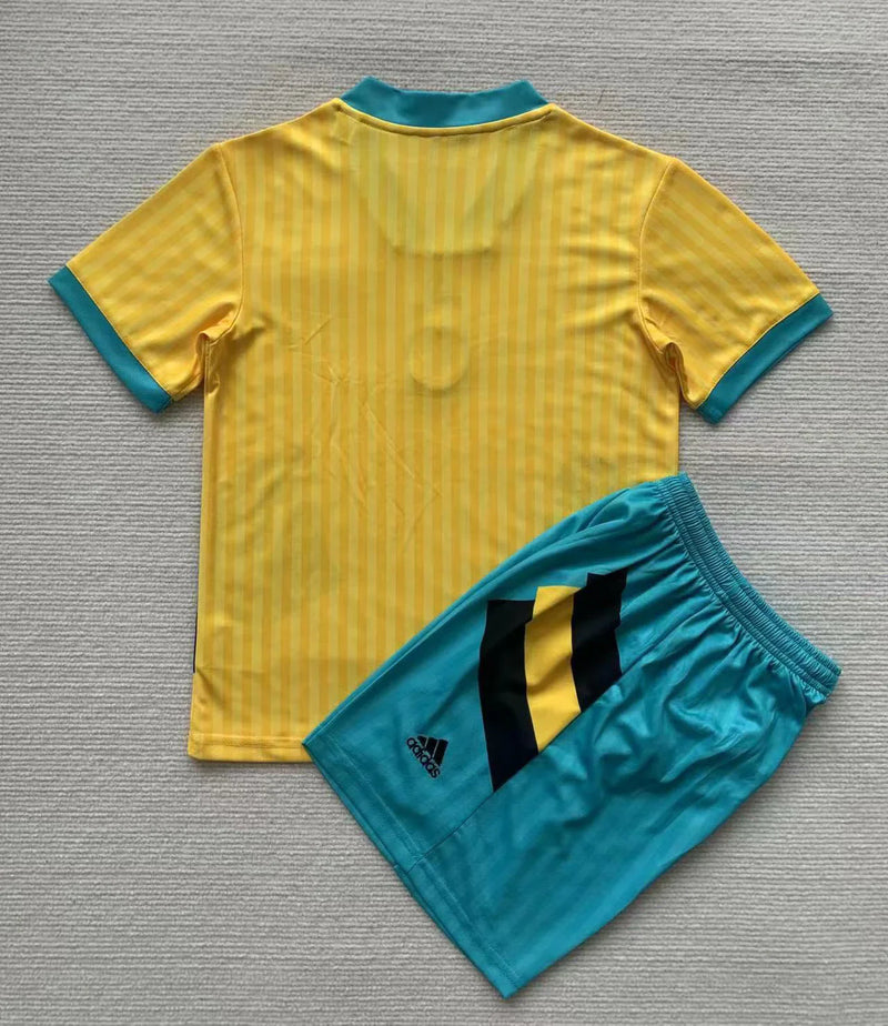 Yellow Bayern Munich 2023/24 Children's Kit