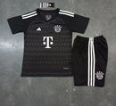 GK Preto Bayern Munich 2023/24 Kit Infantil