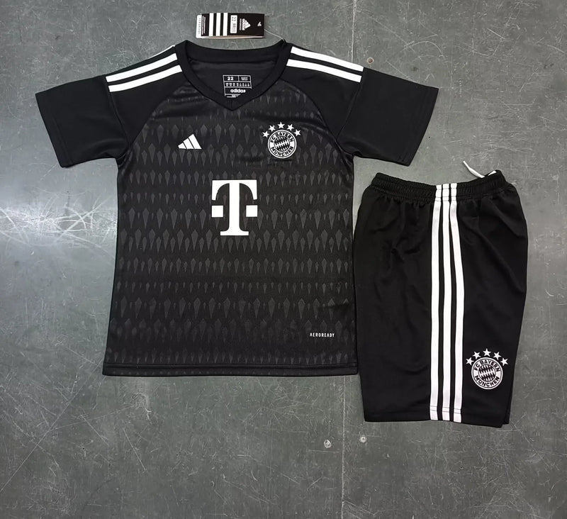 GK Black Bayern Munich 2023/24 Child Kit