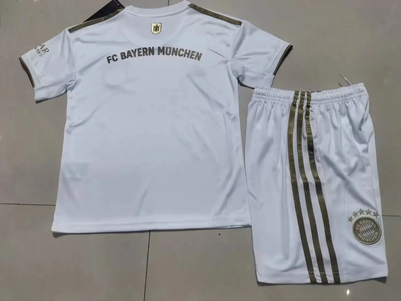 Bayern Munich Secondary Child Kit 2022/23