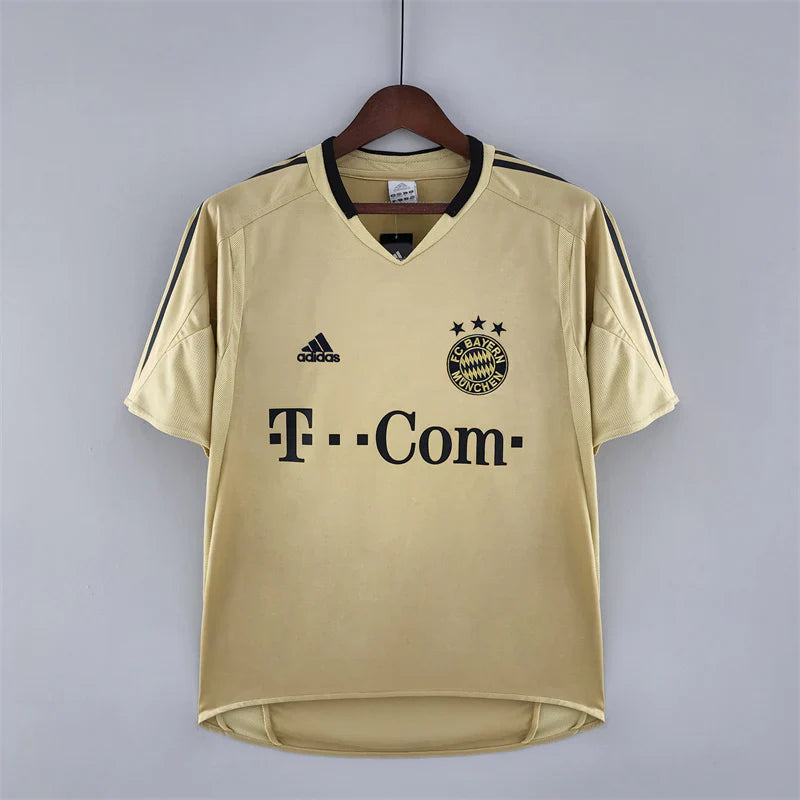 Bayern Munich 2004/2006 Secondary Shirt