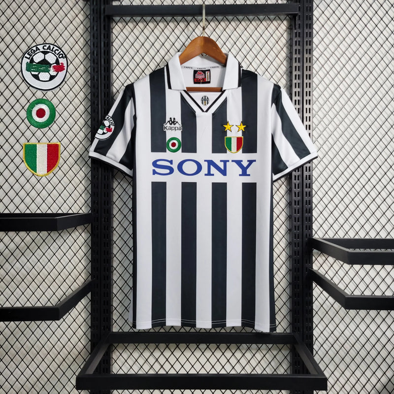 Juventus 95/97 Home Shirt