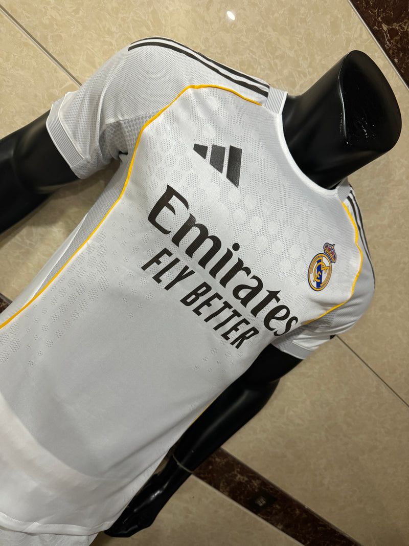 Real Madrid Versão do Jogador 24/25