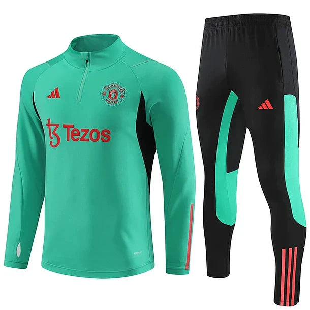 Manchester United Tracksuit w/shirt 2023/24