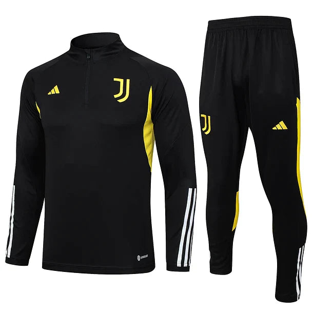 Juventus Tracksuit w/shirt 2023/24