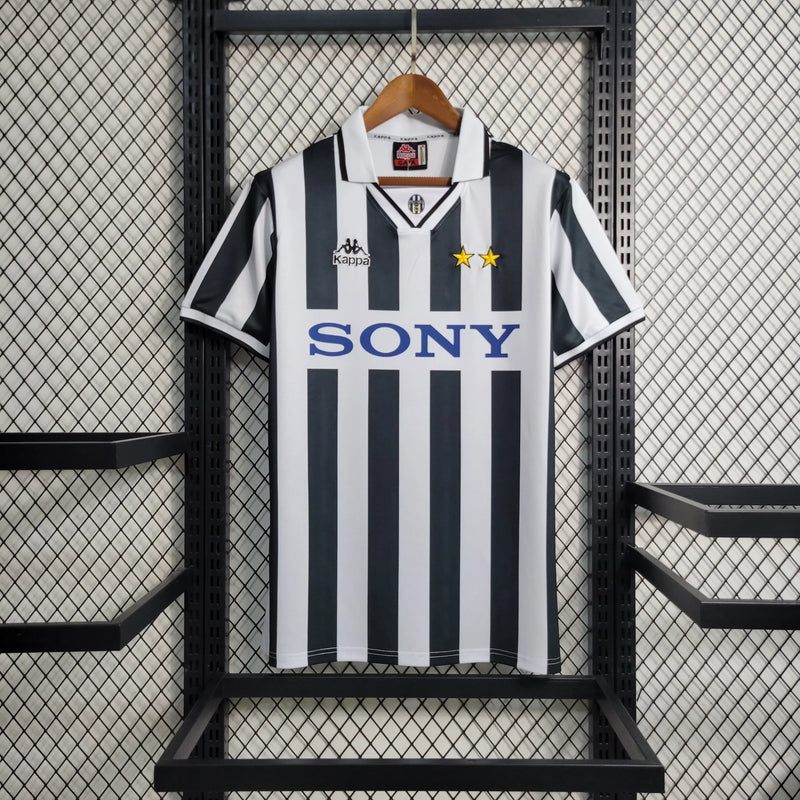 Juventus 95/97 Home Shirt