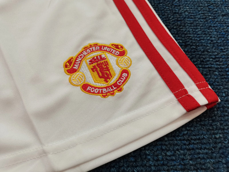 Manchester United 1984 Home Child Kit