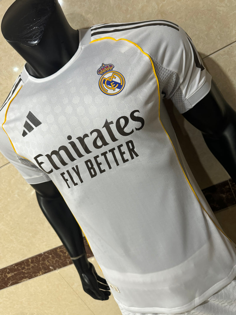 Real Madrid Versão do Jogador 24/25