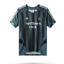 Camisa secundária do Newcastle 2004/06