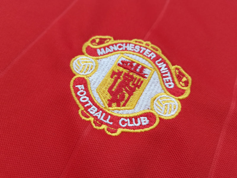 Manchester United 1984 Home Child Kit