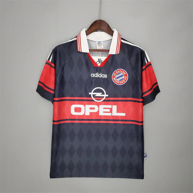 Bayern Munich 1997/99 Home Shirt