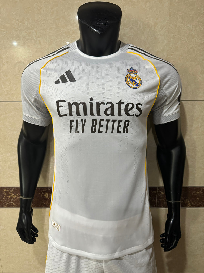Real Madrid Versão do Jogador 24/25